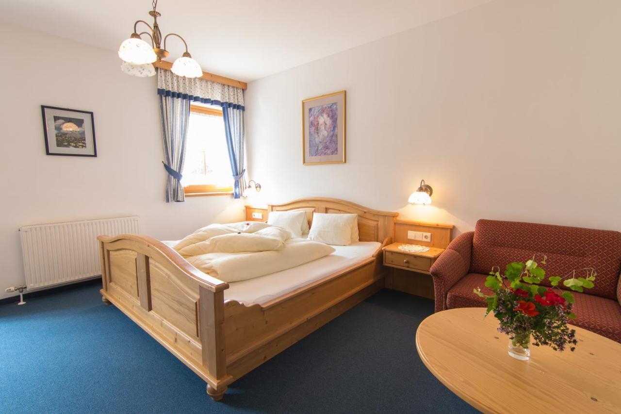 Aparthotel Ederhof 斯拉泽 外观 照片