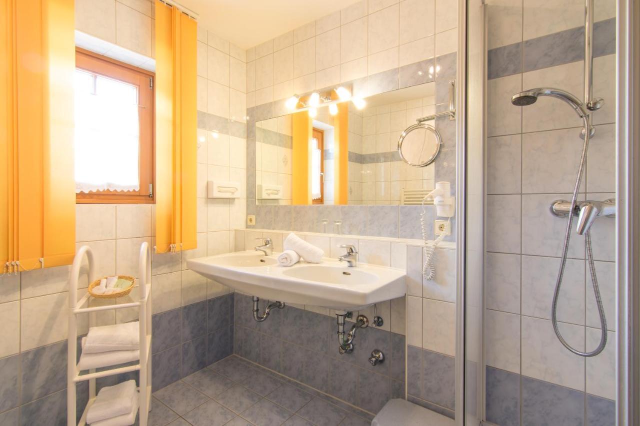 Aparthotel Ederhof 斯拉泽 外观 照片